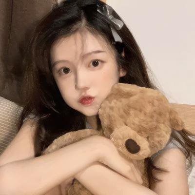 春色无边满杏林