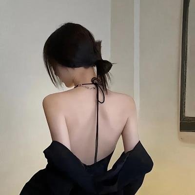 背后灵
